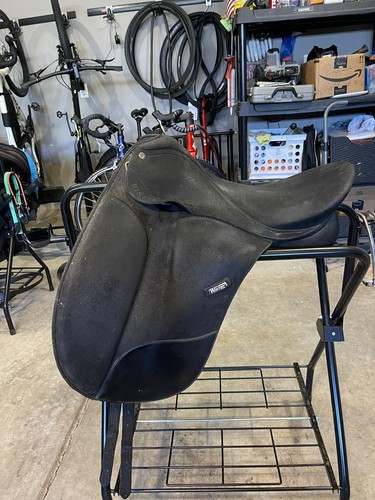 Wintec pro wide dressage - 17.5",