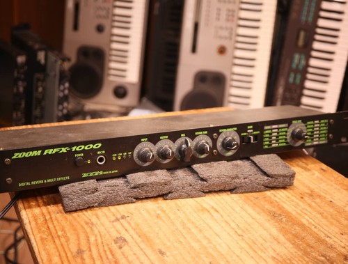Zoom rfx 1000 vocal effects - zoom, rfx-1000