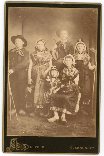 Photo cabinet une famille - une,