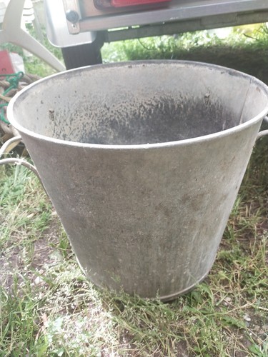Ancienne bassine lessiveuse - bassine,