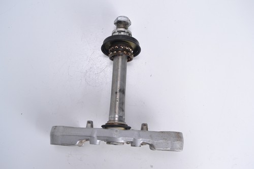Fourche inférieure suzuki - fourche, sv