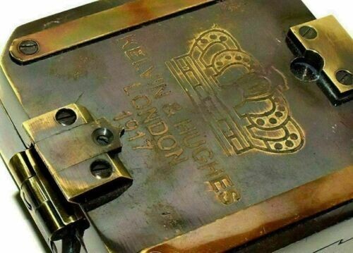 Ancienne boussole militaire