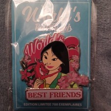 Pins Disneyland Paris World's