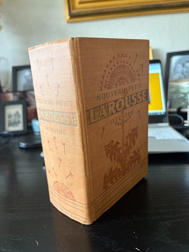 Nouveau petit larousse - nouveau,