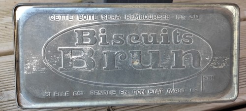 Boite tôle vintage biscuits - boite,