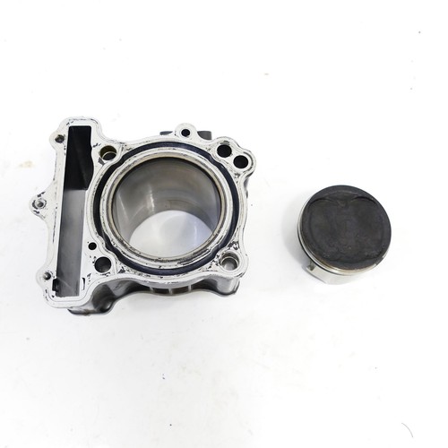 Suzuki 650 piston - piston, &