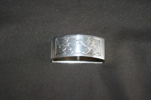 Rond serviette ancien en - de,