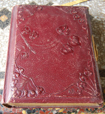 album photo ancien en cuir