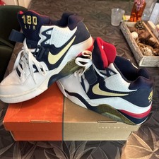 2016 Nike Air Force 180 (NEUF)