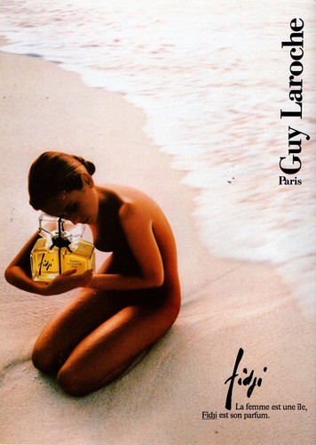Publicité papier parfum - publicité,