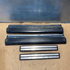 Jeu de garnitures de seuil de