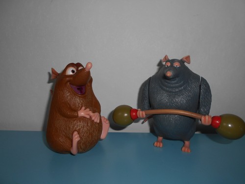 Lot 2 figurines - 16.10.2.15,