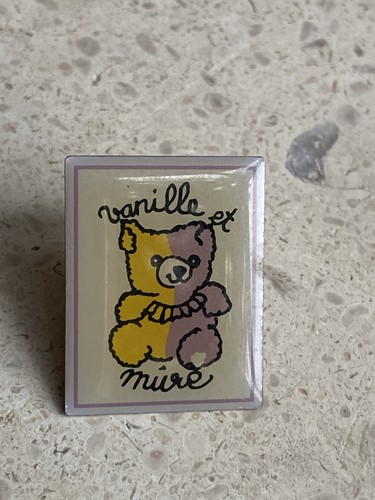 Pin vanille mûre - pin’s,