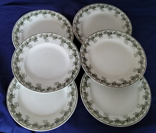 Assiettes plates moulin - assiettes,