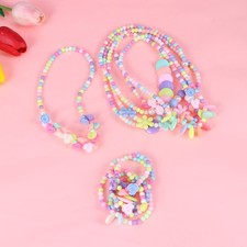 6 Collier et bracelet Couleur