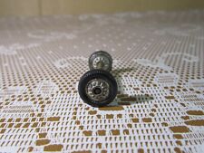 612Y Vintage Norev 44 France Roues + Axe pour Volvo P 1800 Pièce Détachée 1:43