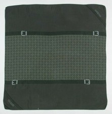 Authentique Foulard " Guess "