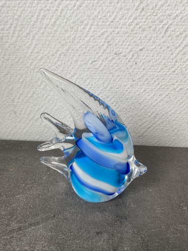 Jolie statuette forme - , poisson