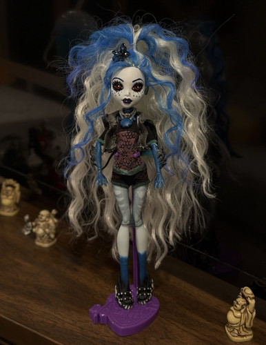 Monster high lagoona - high,
