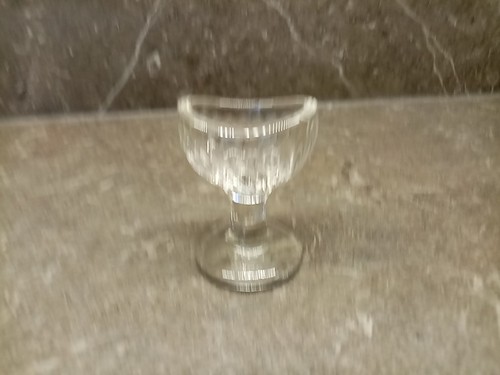 Rince oeil ancien verre moulé - verre,
