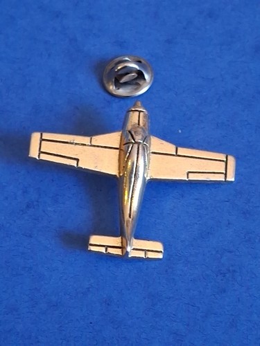 Pins pin avion doré - pin's,