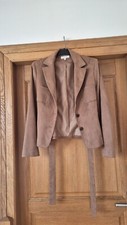 Superbe veste couleur caramel