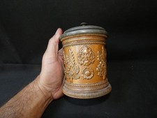 pot à tabac ancien en grès émaillé décor en relief    oc37