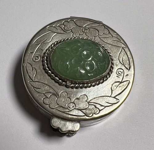 Antique box silver - -, metal