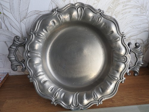 Ancien plat étain - en,