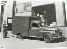 Photo PEUGEOT fourgon tôlé 203 U  3