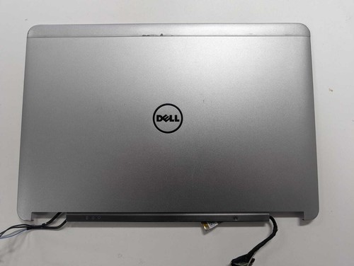 Toutes pièces dell latitude