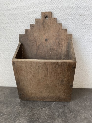 Ancienne boîte sel ou - À,
