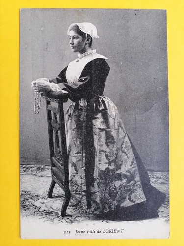 Cpa bretagne costume jeune - bretagne,