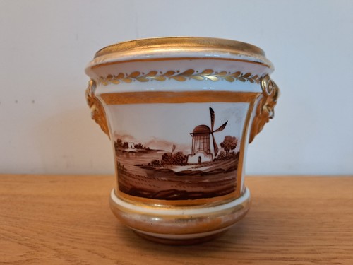 Cache pot porcelaine signée - pot,