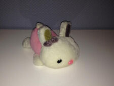 peluche doudou lapin couché