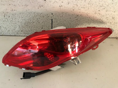 Feu arriere scooter yamaha - un,