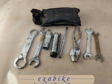 trousse a outils pour Yamaha XT 125  de 1982 a 1991