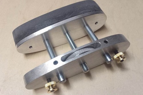 Thumb wheel adjustable - thumb,