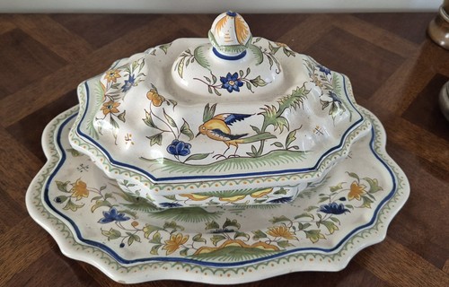 Soupière plat moustier - et,