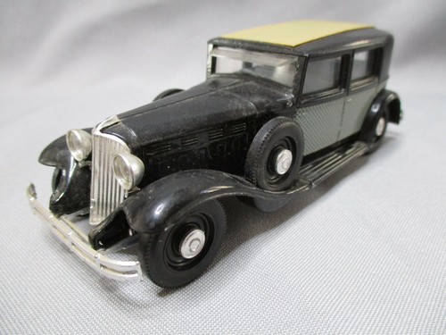 Aj366 solido renault - 1/43,