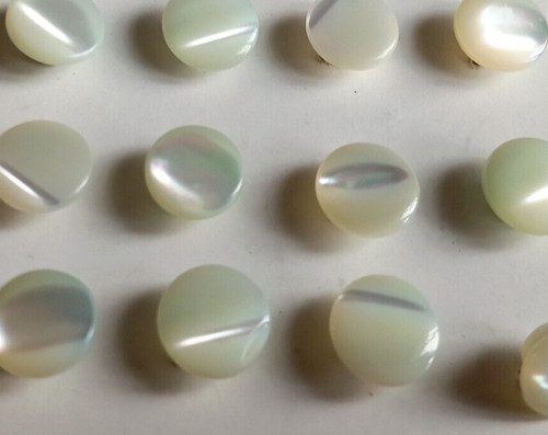 Anciens boutons nacre blanc - en,