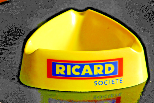 Cendrier ricard société - cendrier,