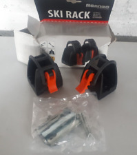 Porte skis sur barres de toit