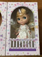 Rare poupée Neo Blythe White