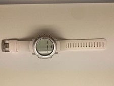 SUUNTO CORE (Suunto Core) blanc pur avec 2 batteries