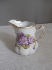 ANCIEN POT A LAIT EN PORCELAINE DE LIMOGES