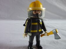 PLAYMOBIL  POMPIER AVEC