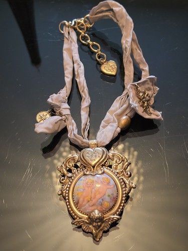 Collier signé zoé coste - collier,