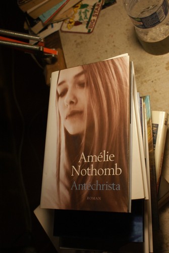 Amelie nothomb antechrista - amelie,