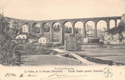Luxembourg ville le - -, viaduc
